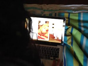 Skinny Chick With Gold Penis sehen free sexfilme hd Sie mehr kostenlos